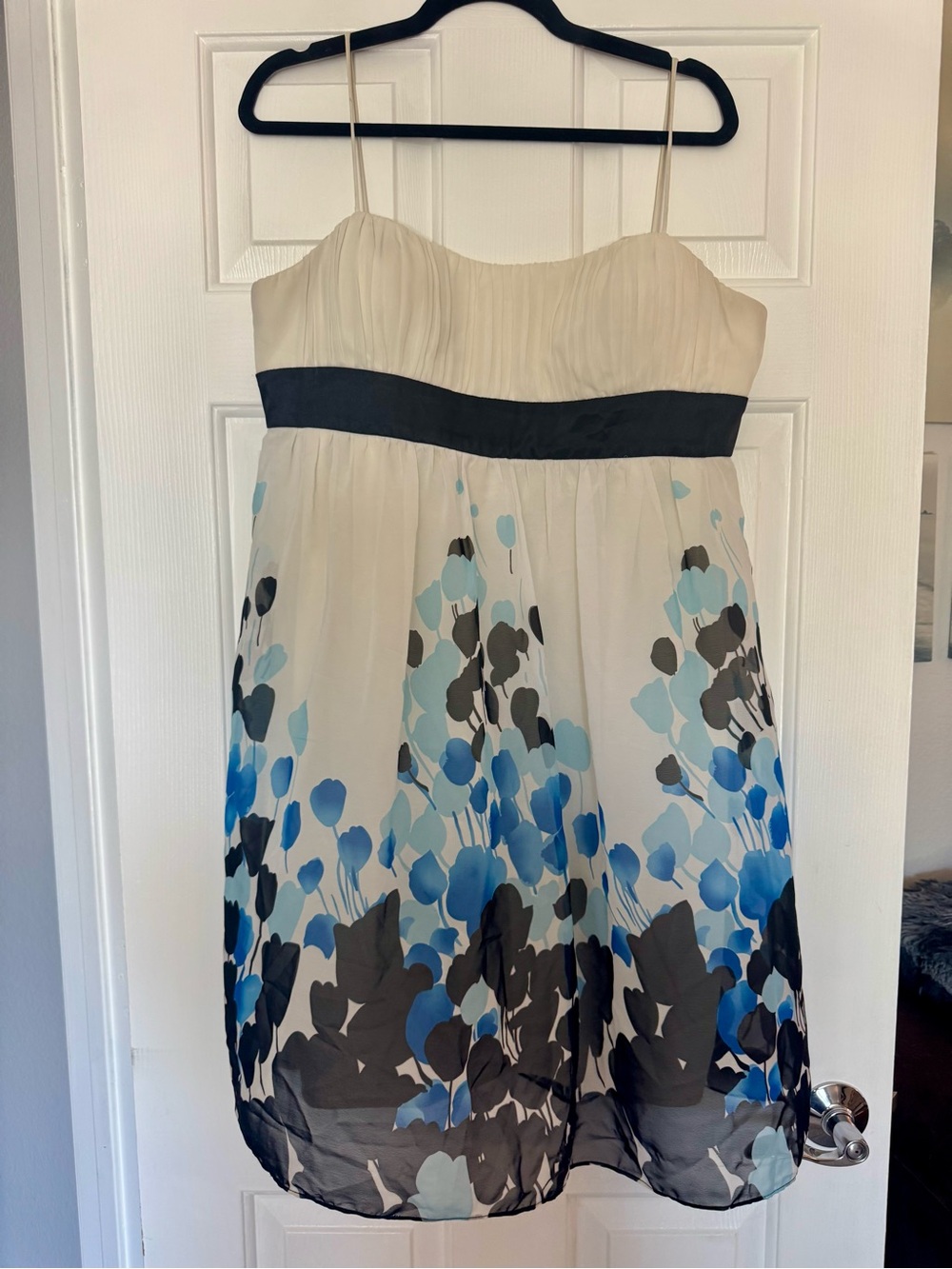 Cream and Blue Floral Spaghetti-Strap Dress. Size 16